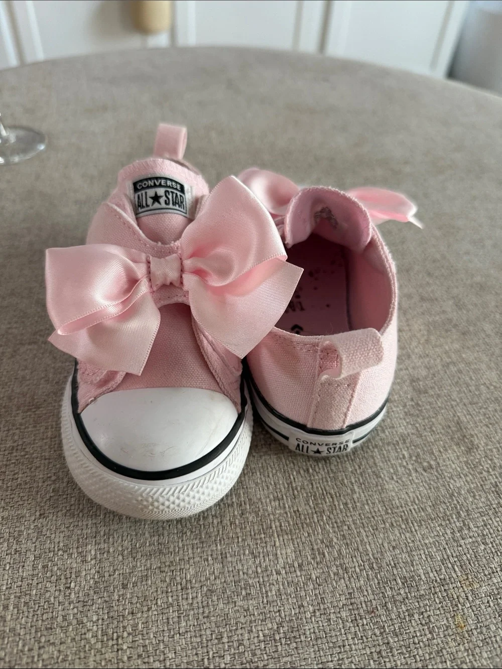 Converse Kids Pink Satin Bow Slip-On Sneakers